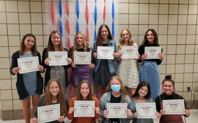 Tiger Girl’s Tennis Team wraps up year with Banquet