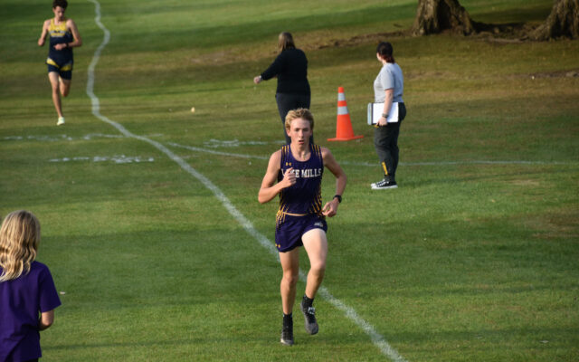 Lake Mills Cross Country hosted Invite on Monday