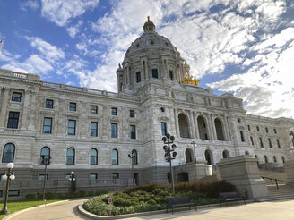 Democrats win Minnesota Senate to control state government